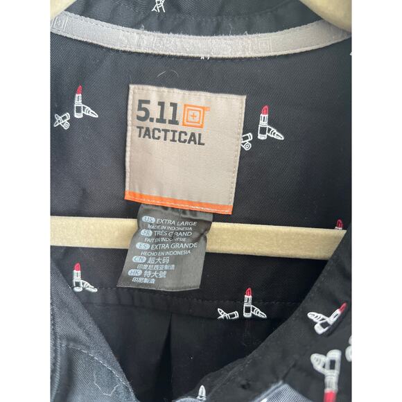 5.11 Tactical womens XL button down top with lipstick pattern - Picture 2 of 2